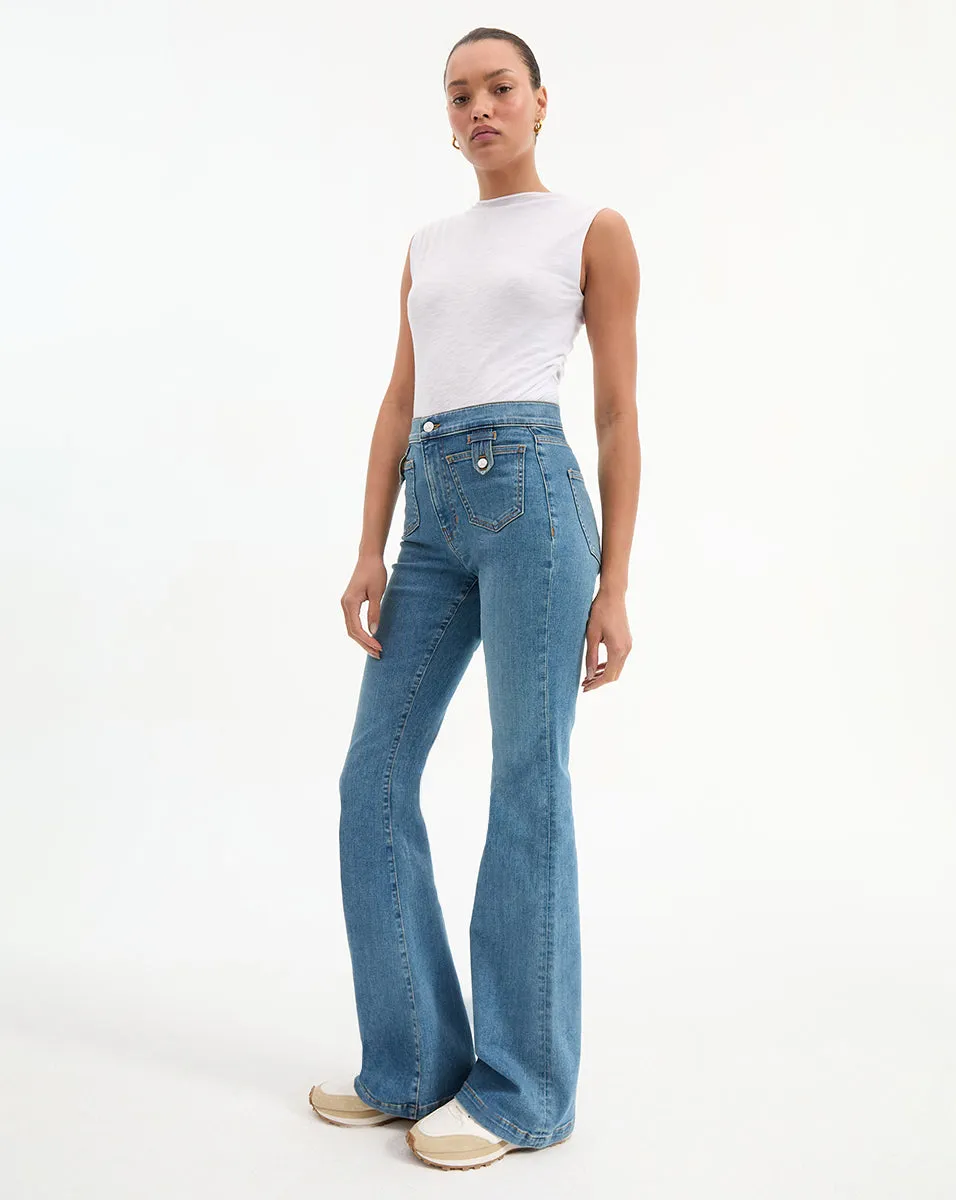 Beverly Patch-Pocket Skinny-Flare Jean