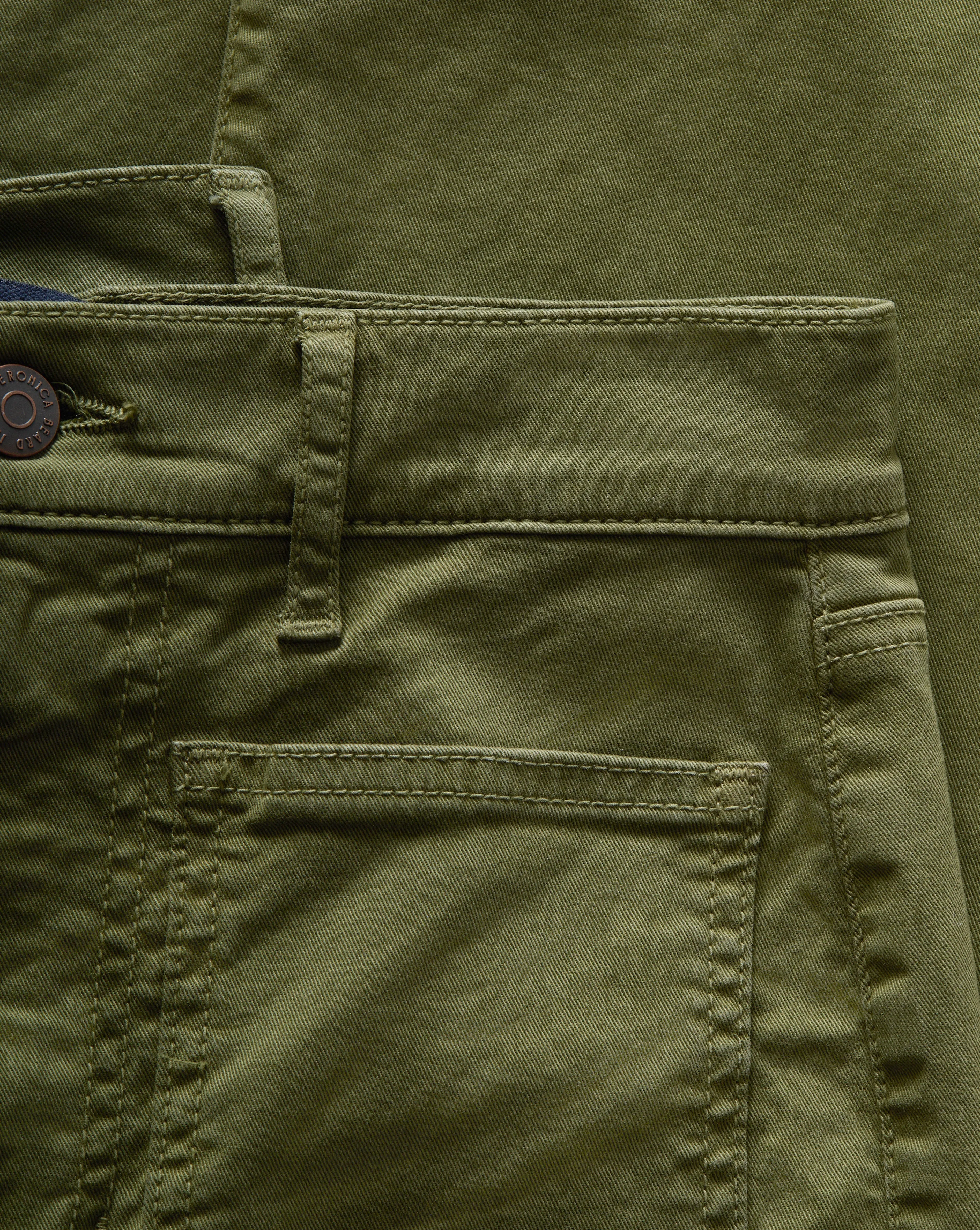 Beverly Patch-Pocket Skinny-Flare Twill Pant