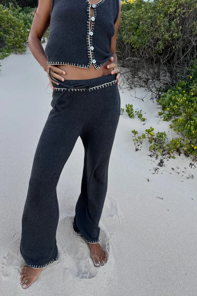 EARTH DAYS TOP - CHARCOAL