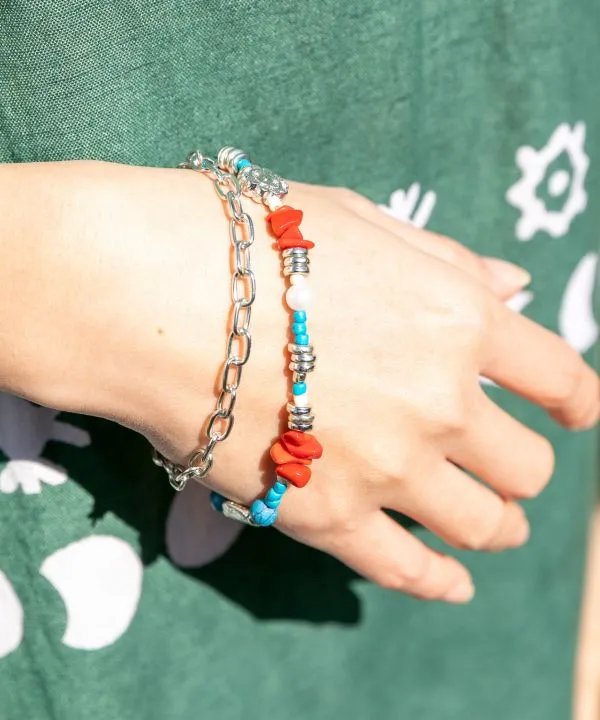 Effortless Metal Bracelet