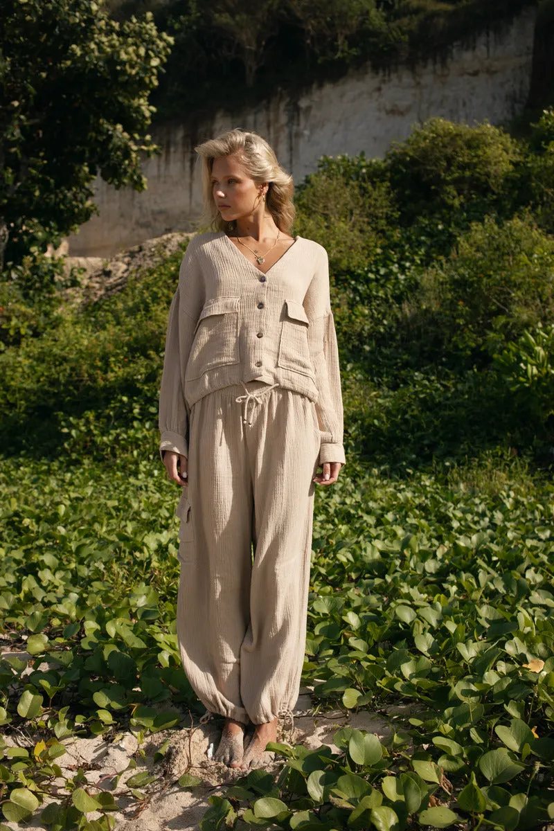 EVERYWHERE WE GO PANT - BEIGE