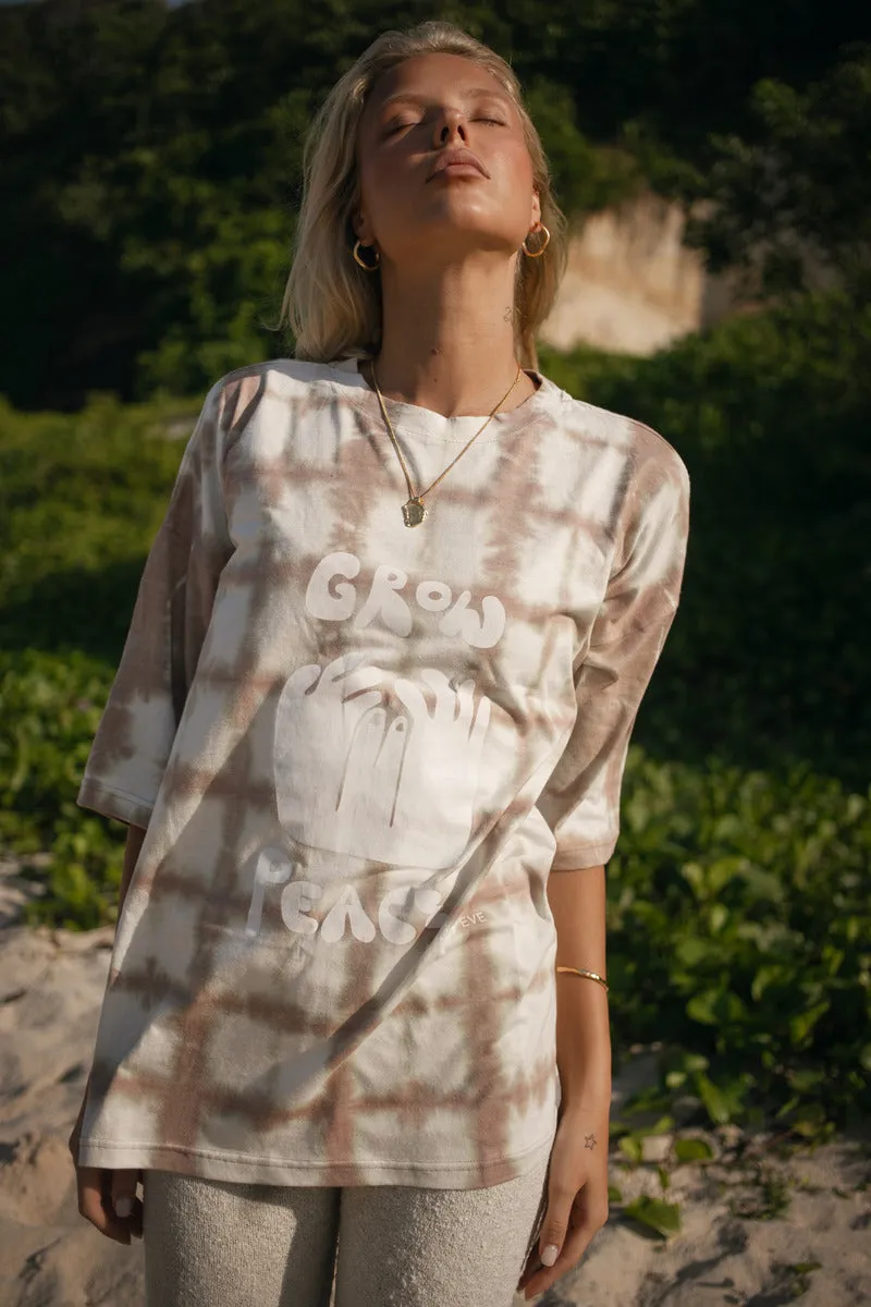 GROW PEACE PRINT TEE - TAUPE