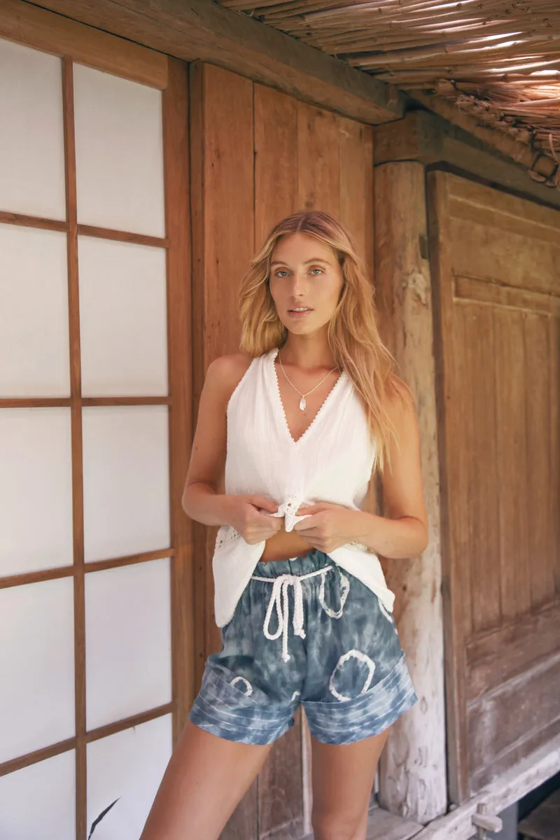 RISING TIDES SHORT - BLUE