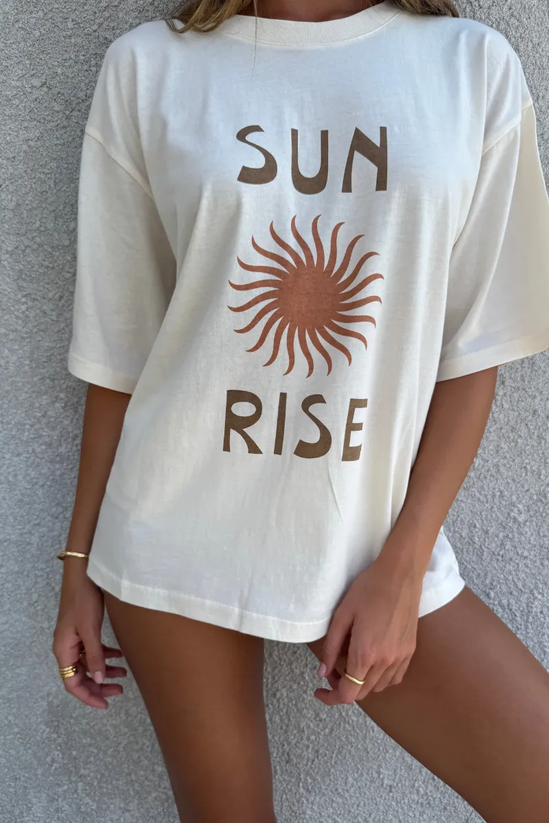 SUN RISE TEE - CREAM