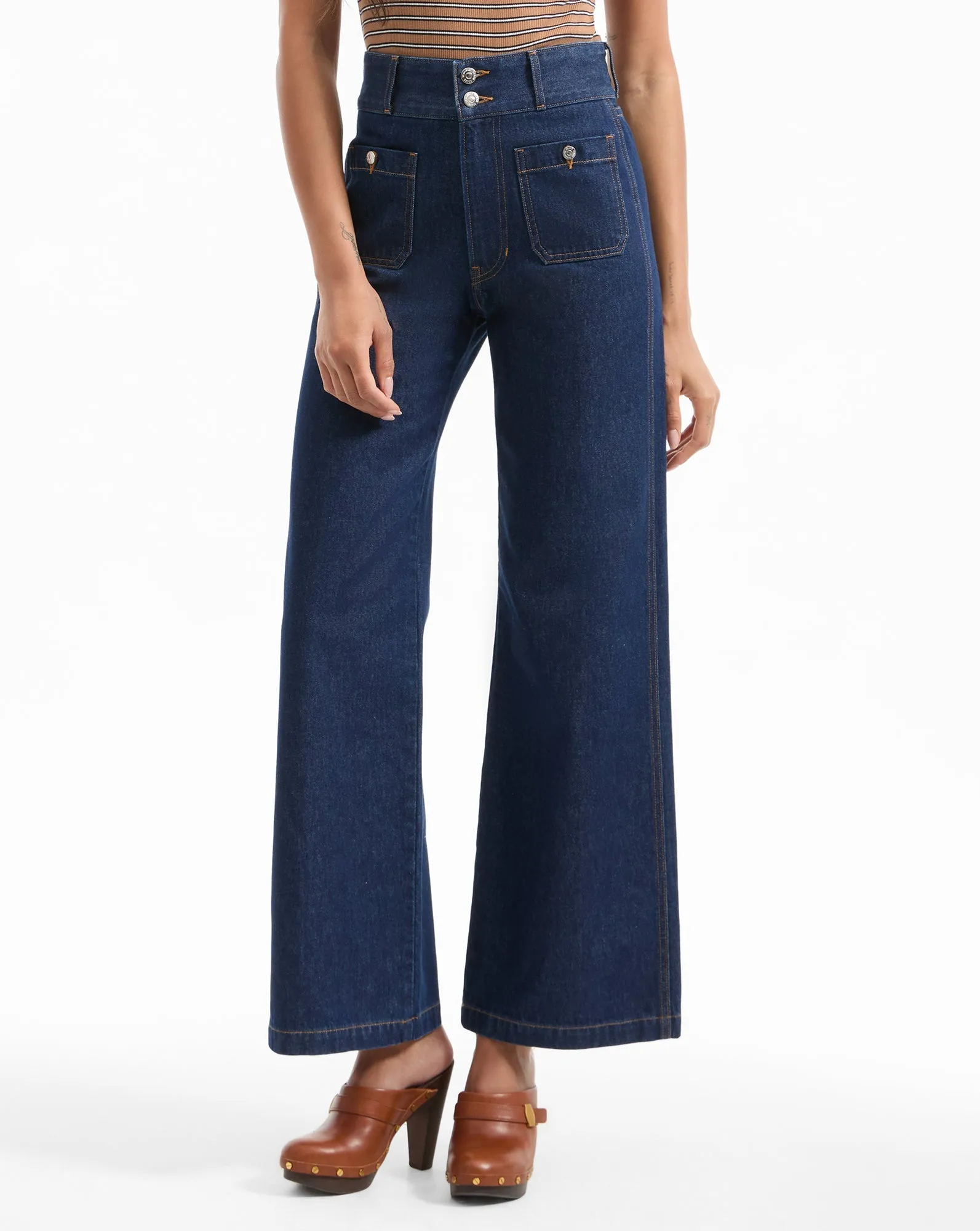 Taylor Patch-Pocket Wide-Leg Jean